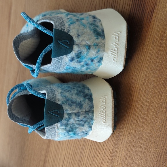⭐ Allbirds Women's Wool Dasher Fluffs - Picture 4 of 10